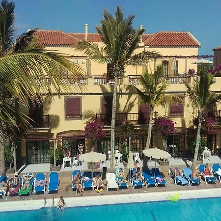 Oasis Club (adults Only) *
