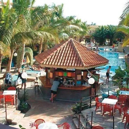 Oasis Club (adults Only) Apartment *