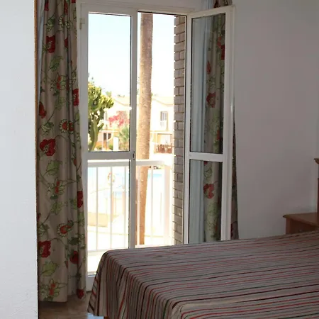Apartment Oasis Club (adults Only) *