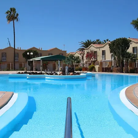 Oasis Club (adults Only) Apartment *